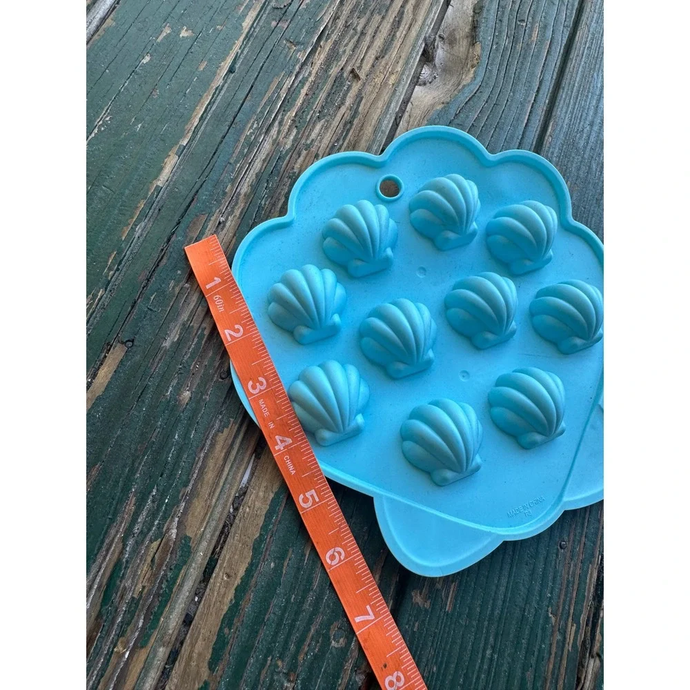 Blue Shell Shaped Silicone Mold 10 Cavity Seashell Ice Chocolate Tray A3950